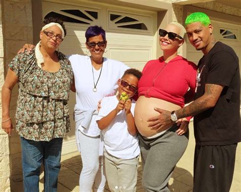 amber rose mother and father